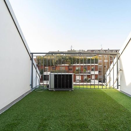 5 Giornate Apt Con Terrazzo E Garage Privato Milão Exterior foto