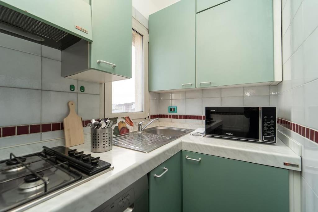 5 Giornate Apt Con Terrazzo E Garage Privato Milão Exterior foto