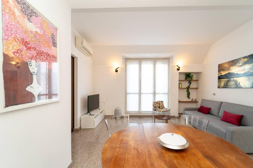 5 Giornate Apt Con Terrazzo E Garage Privato Milão Exterior foto